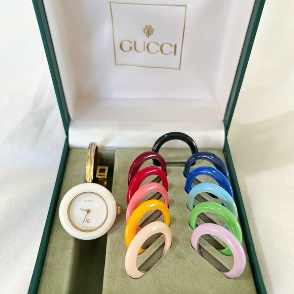 Gucci Vintage Interchangeable Bezel Watch - Picture 6 of 9